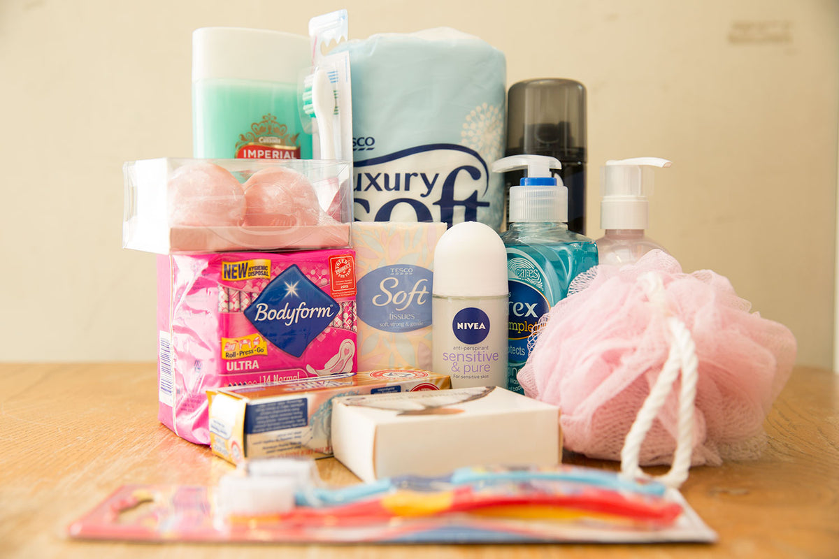 Women's toiletry set